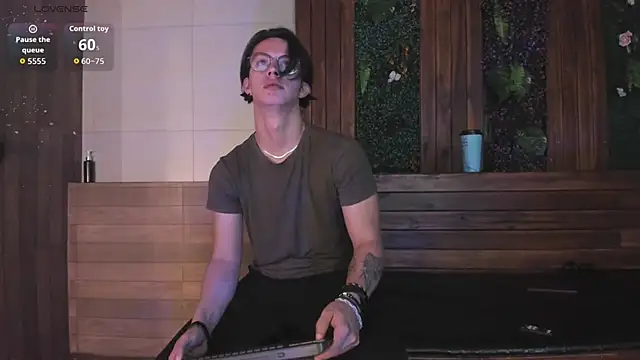 Brandon_starkk 现场XXX聊天