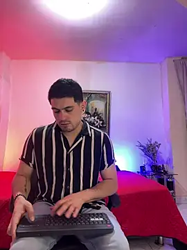 williamsmiiths16 现场XXX聊天