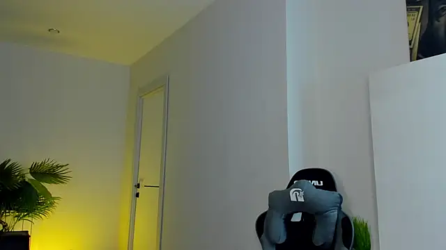 Kiva_Rice Live XXX-chat