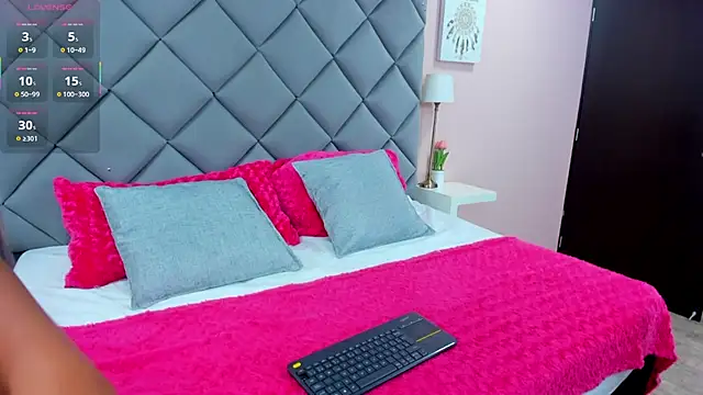 SienaStonee Chat XXX in diretta