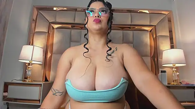 ValentinaBreats 라이브 XXX 채팅