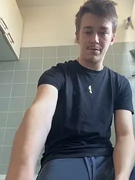 Toyjungee's Live XXX Chat