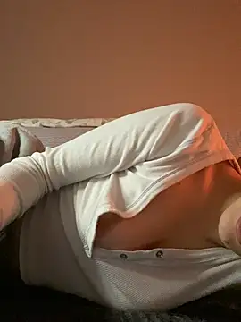 NotYourMiss' Live XXX Chat