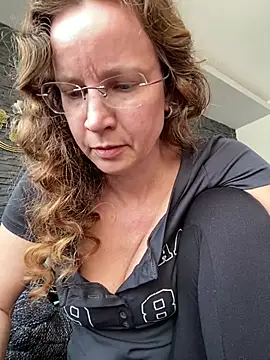 แชท XXX สดของ AnnikaRose