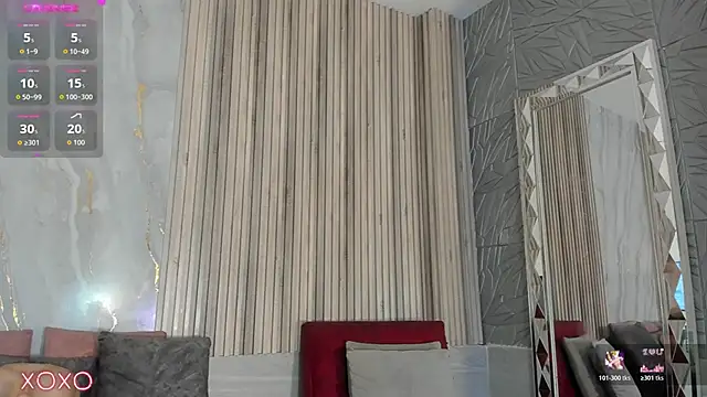 BriannaChelsea élő XXX-chatje