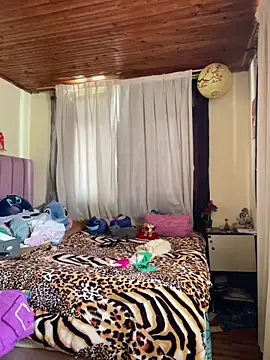 CoraVibes Obrolan Langsung XXX