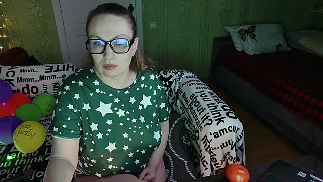 MarleneDietrich's Live XXX Chat