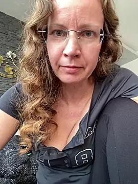 AnnikaRose – Naživo XXX chat