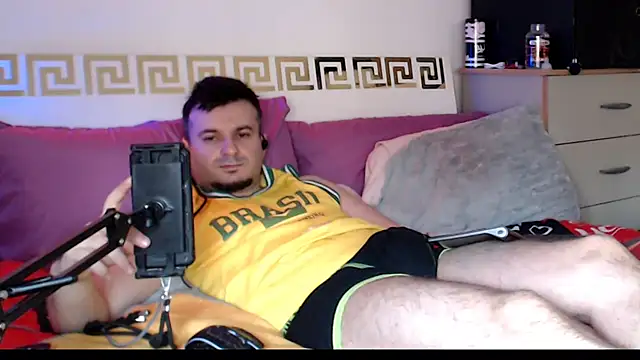 FuckToyBoy69 Show Webcam