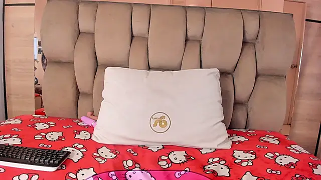 karol_lewissのライブXXXチャット