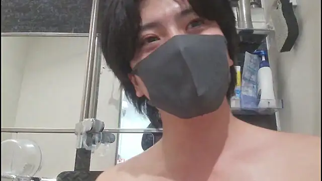 Chat +18 de CHROME-kun925 ao vivo