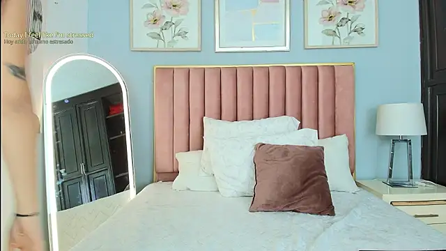 MarianaScott_'s Live XXX Chat