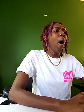 oliviaprettypussyのライブXXXチャット