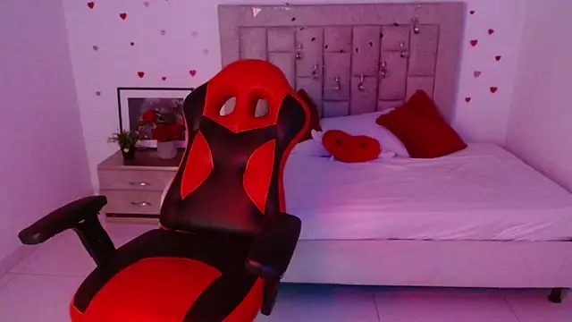 Caius_fox Show Webcam