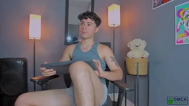 Soft_Temptationxx's Live XXX Chat