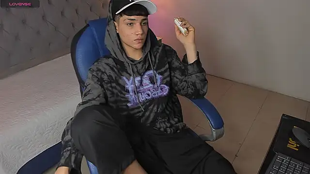 SamBlack_n Live XXX chat