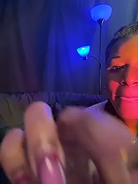 Czat XXX na żywo – CoCoGoddess_