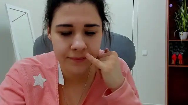 Joannia Live XXX-chat