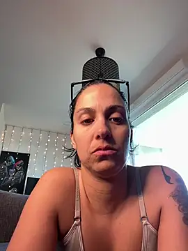 LaPetiteKim Live XXX-chat