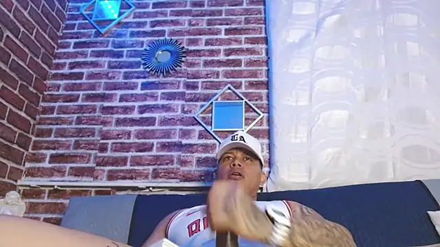 jordan_bigcock_'s Live XXX Chat