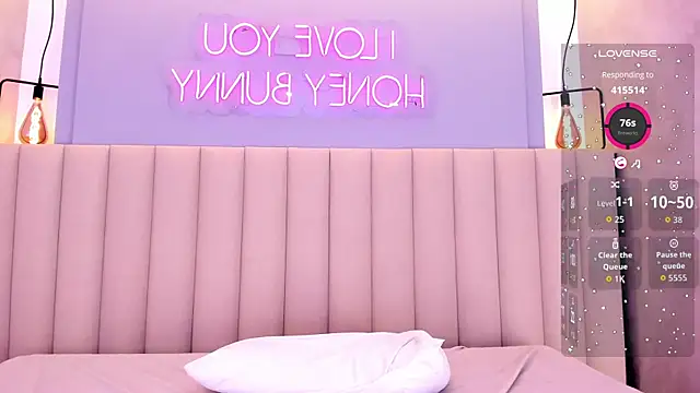 cherry_monroe Adlı Modelin Canlı XXX Sohbeti