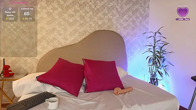 Caroline_Smit Adlı Modelin Canlı XXX Sohbeti