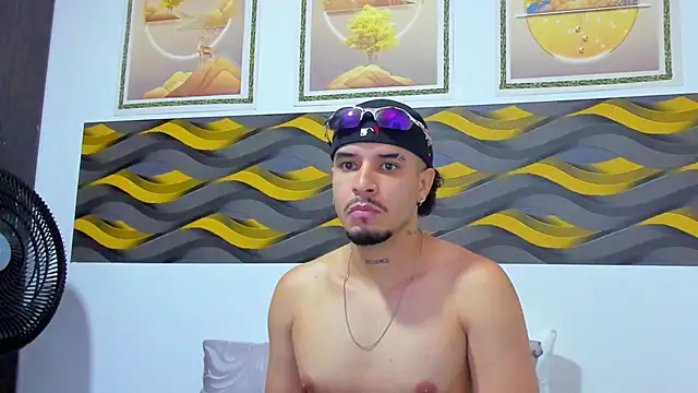 Leon_Hotx's Live XXX Chat