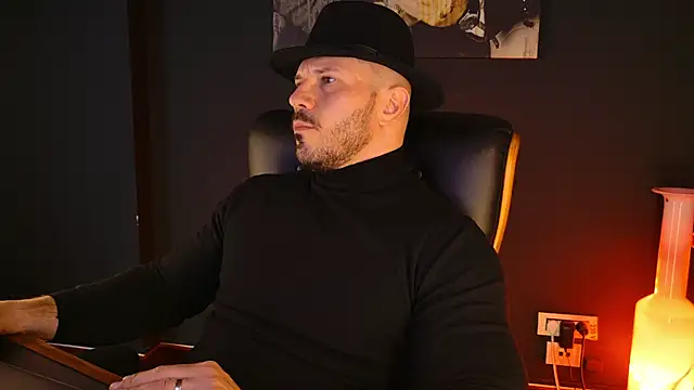 AngeloEric live XXX chat