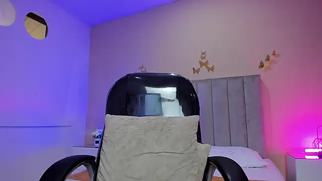 Nascary_Fox: απευθείας συνομιλία ΧΧΧ