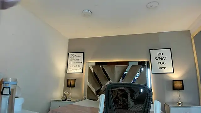 cellestehot 即時 XXX 聊天