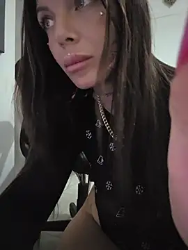 Baby_Panther Webcam show