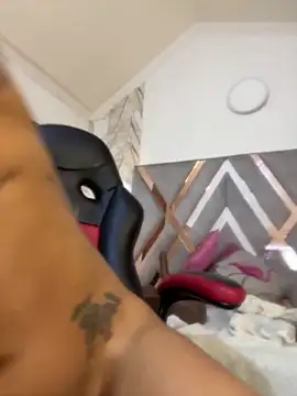 HannagarcesのライブXXXチャット