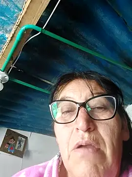 clarita_01 Chat XXX in diretta