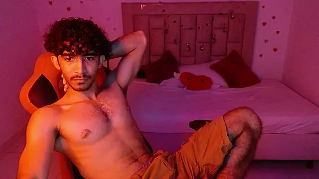 Caius_fox's Live XXX Chat