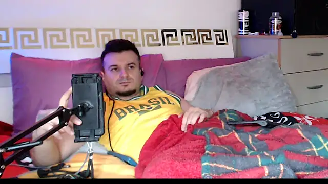 FuckToyBoy69 在線直播表演