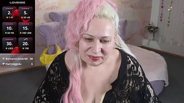 Penelope_Pinky – Naživo XXX chat