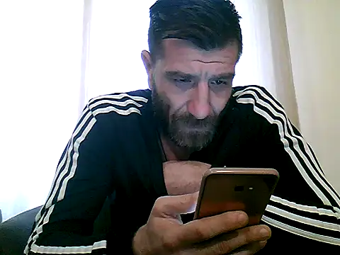 دردشة Alexdaniel89 الجنسية المباشرة