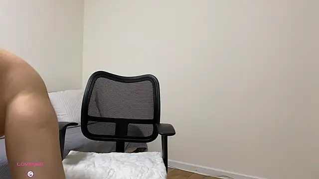 SunriseGuys Adlı Modelin Canlı XXX Sohbeti