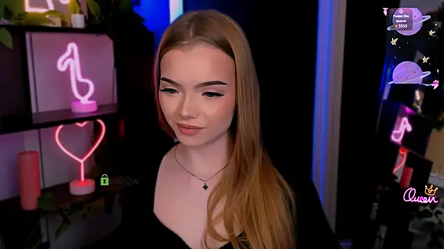 Chat +18 de maddy_moah ao vivo