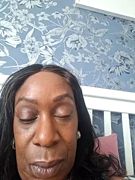 Ebony-SultryX's Live XXX Chat