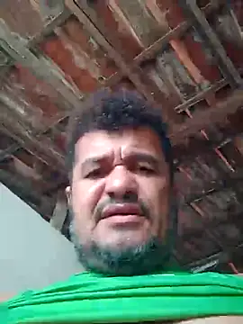 Show de tarra122 na webcam