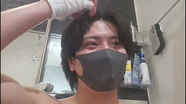 Chat +18 de CHROME-kun925 ao vivo