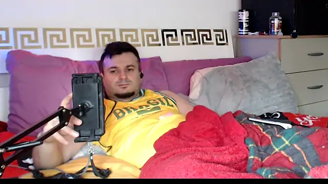 FuckToyBoy69's Webcam Show