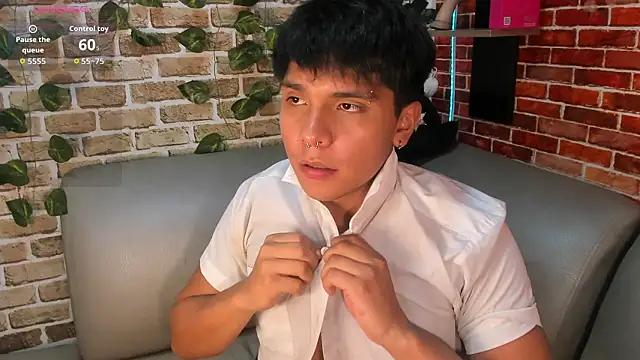 Živý XXX chat Thiago_Kozak