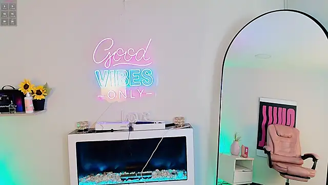 Chat XXX ao vivo de Alice_Vixen