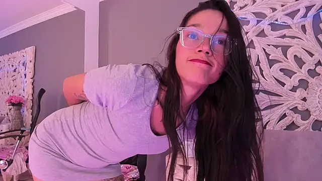 Chat XXX ao vivo de loraineblake