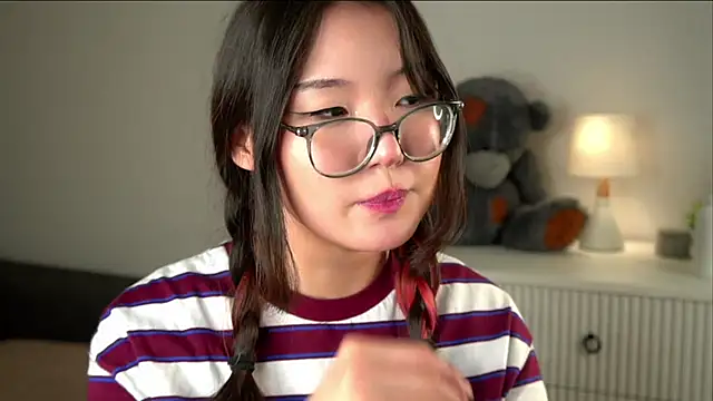 Chat +18 de NelleMihalko ao vivo