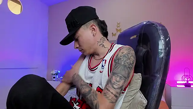 Nascary_Fox: απευθείας συνομιλία ΧΧΧ