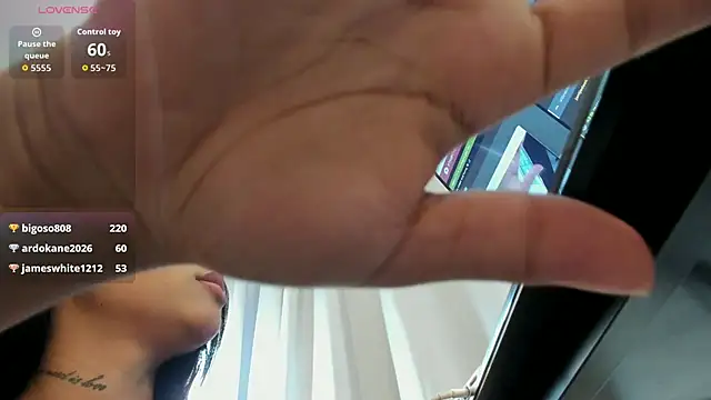 PauleteW10n Live XXX chat