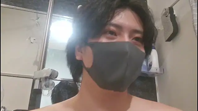 CHROME-kun925のライブXXXチャット